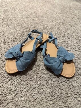 GAP Denim Bow Slingback Sandals in Blue